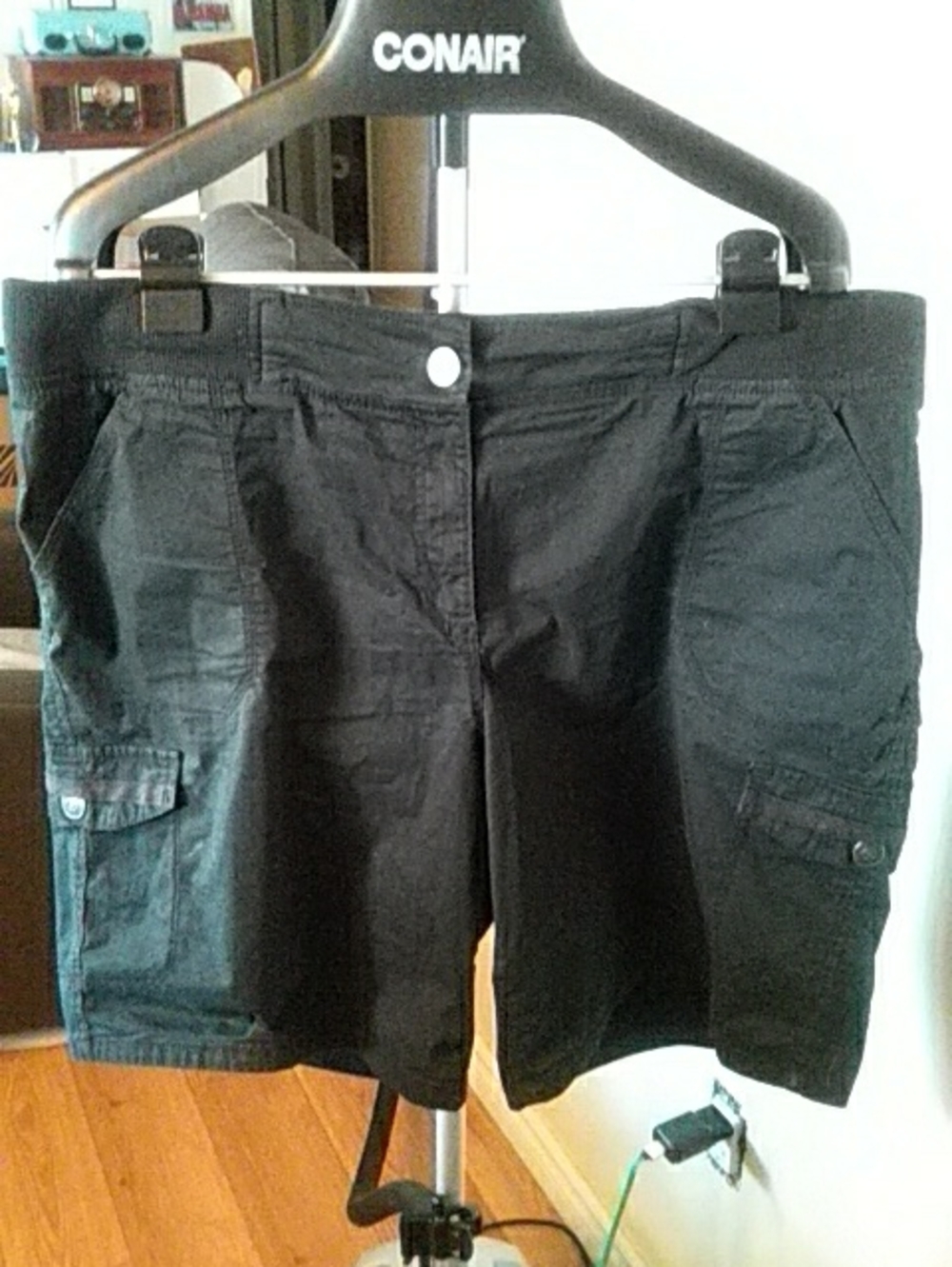 Penningtons Black Cargo Shorts with Flap Pockets 20